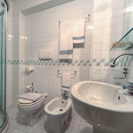 Szálloda Ambasciatori 4*