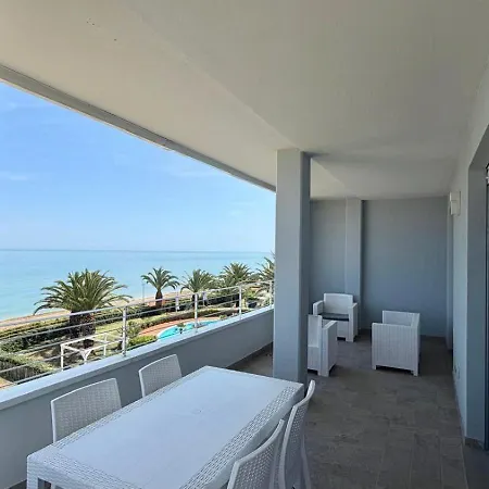 Ambasciatori فندق 4*