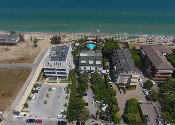 Szálloda Ambasciatori 4*