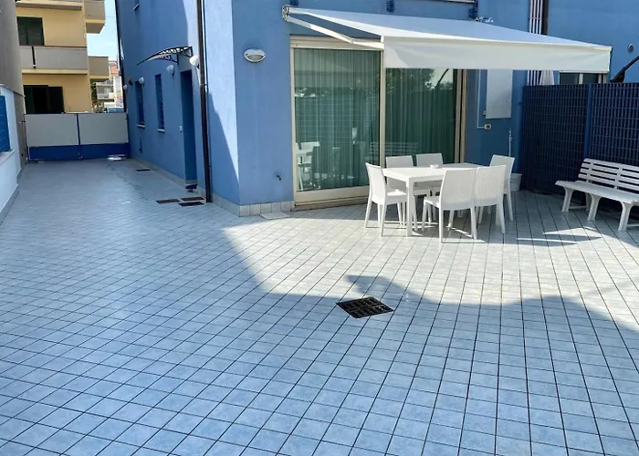 Ambasciatori 4* Pineto