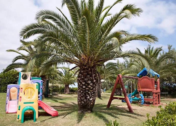 Ambasciatori 4* Pineto